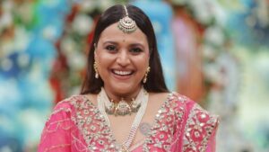 Instagram : reallyswara