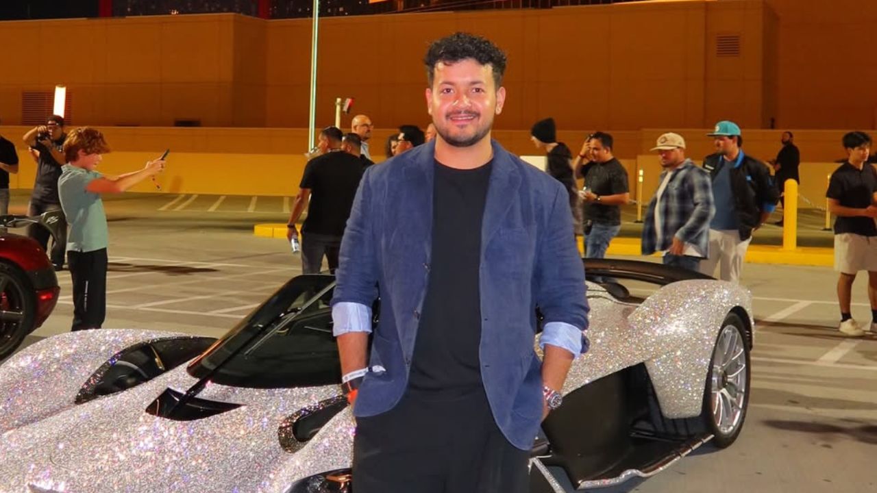 Instagram : anunaysood