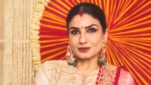 Raveena Tandon बनेंगी PM मोदी की बायोपिक में मां हीराबेन, इस साउथ एक्टर को मिला लीड रोल!